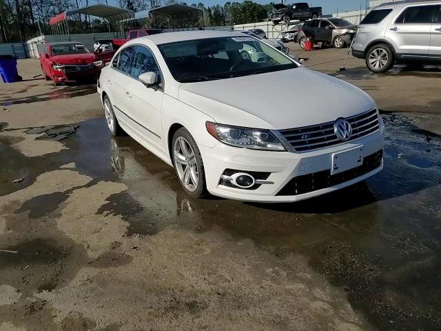 2015 Volkswagen Passat CC - Image 13