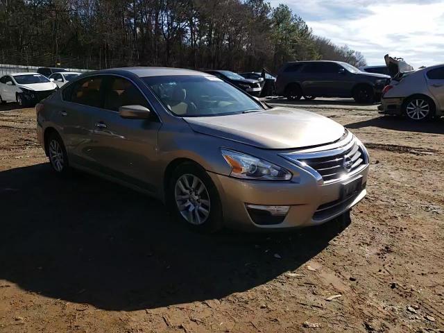 2013 Nissan Altima - Image 11