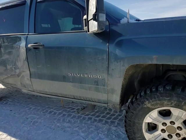 2014 Chevrolet Silverado - Image 11