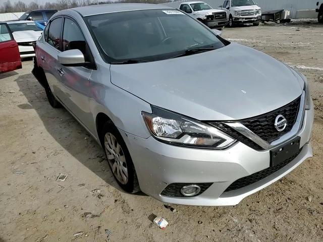 2017 Nissan Sentra - Image 13
