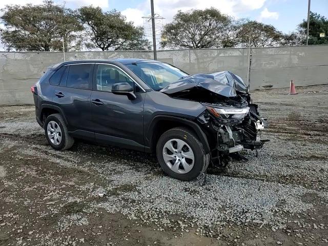 2023 Toyota RAV 4 - Image 12
