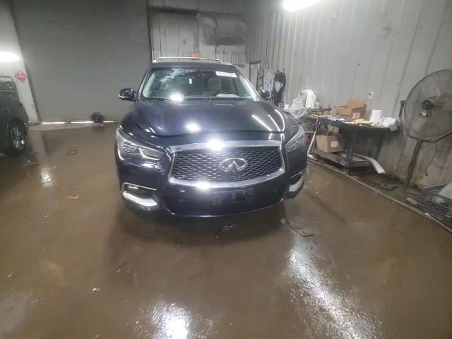 2016 Infiniti QX60 - Image 14