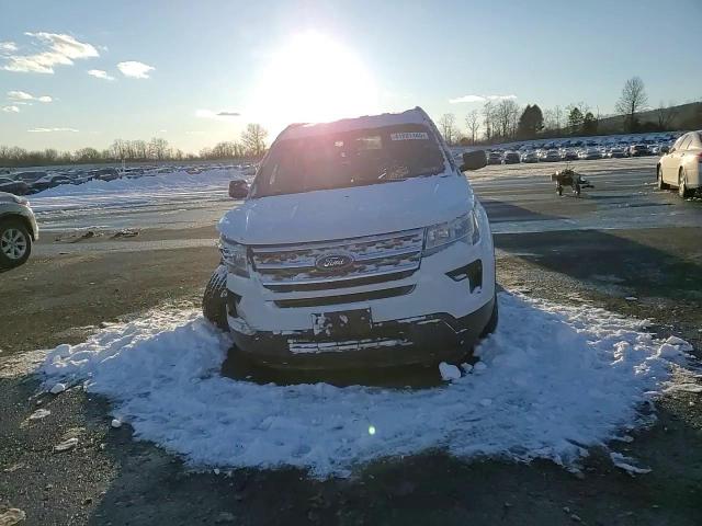 2019 Ford Explorer - Image 11