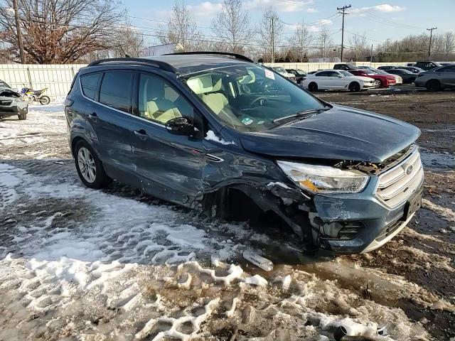 2018 Ford Escape - Image 12