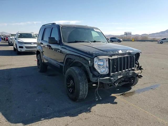 2009 Jeep Liberty (North America) - Image 11