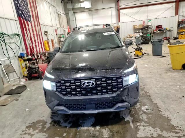 2022 Hyundai Santa Fe - Image 11