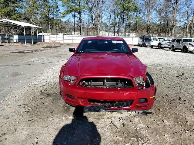 2013 Ford Mustang - Image 13
