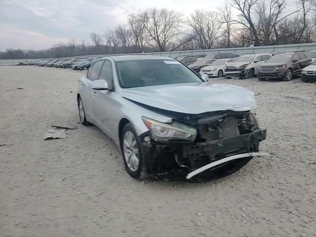 2015 Infiniti Q50 - Image 14
