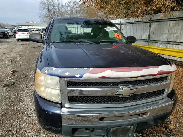2009 Chevrolet Silverado - Image 10