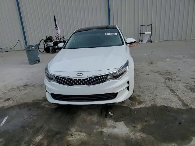 2016 Kia Optima - Image 11