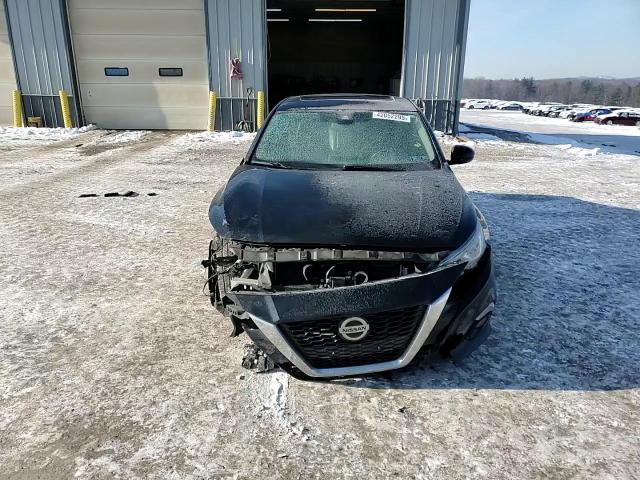 2019 Nissan Altima - Image 10