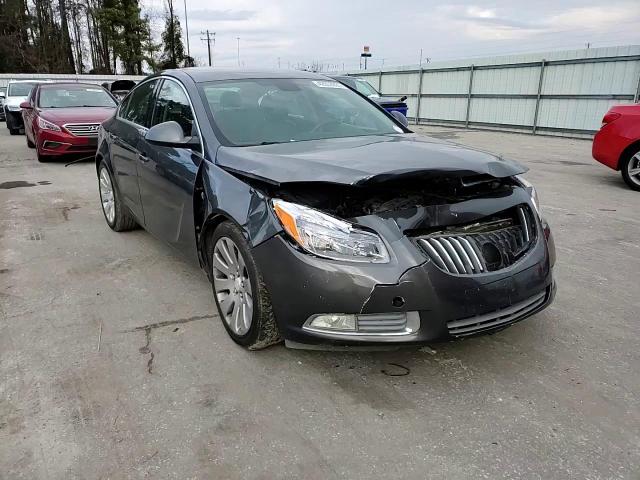 2011 Buick Regal - Image 11