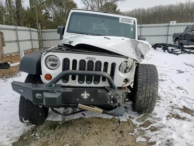 2013 Jeep Wrangler - Image 10