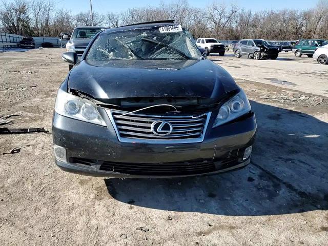 2011 Lexus ES - Image 10