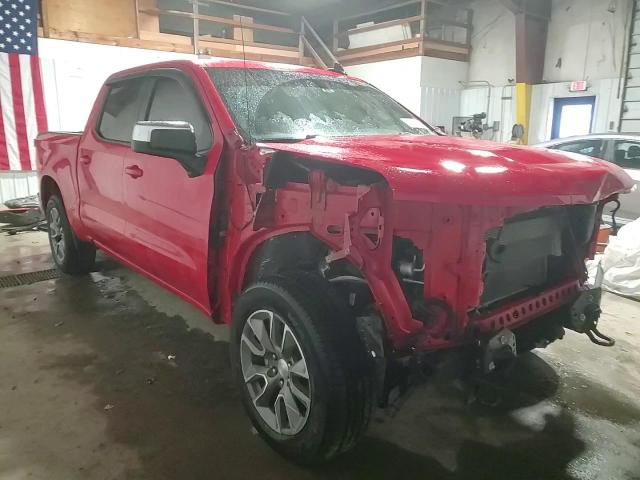 2019 Chevrolet Silverado - Image 13