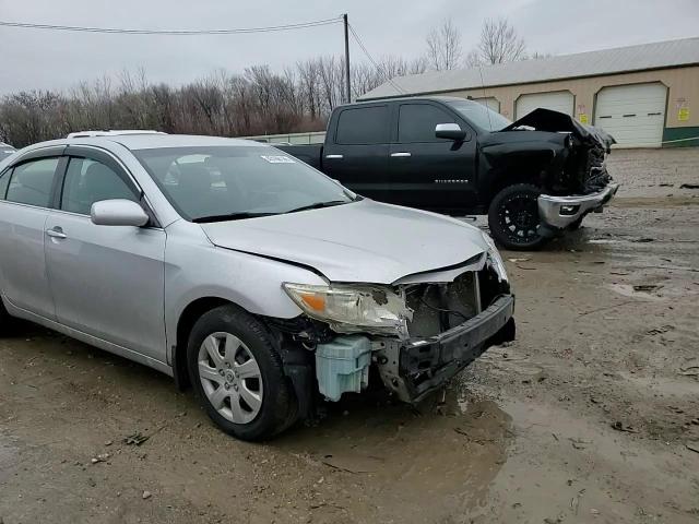 2011 Toyota Camry - Image 11
