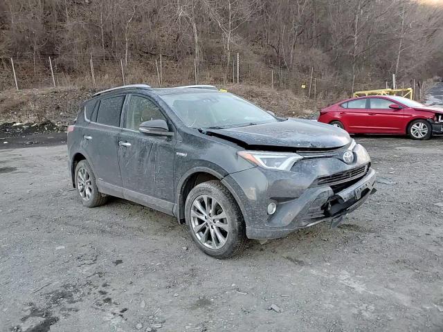 2018 Toyota RAV 4 - Image 11