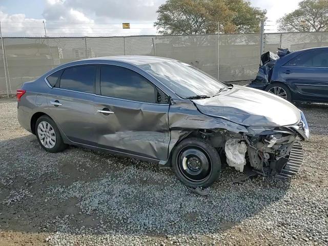 2017 Nissan Sentra - Image 10