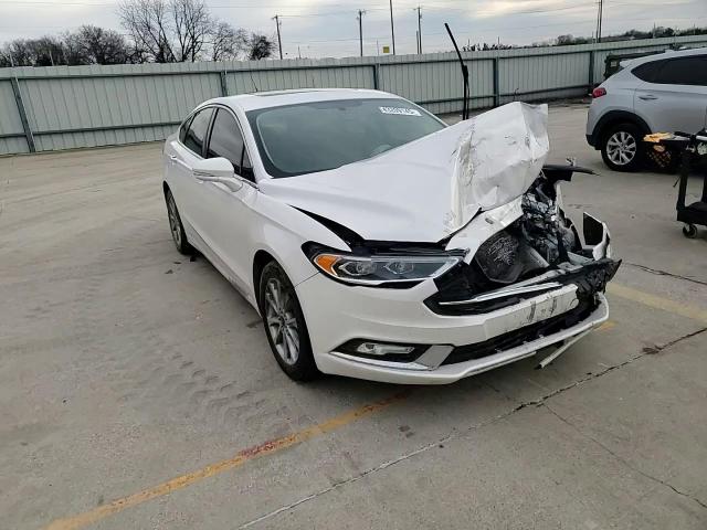 2017 Ford Fusion - Image 11