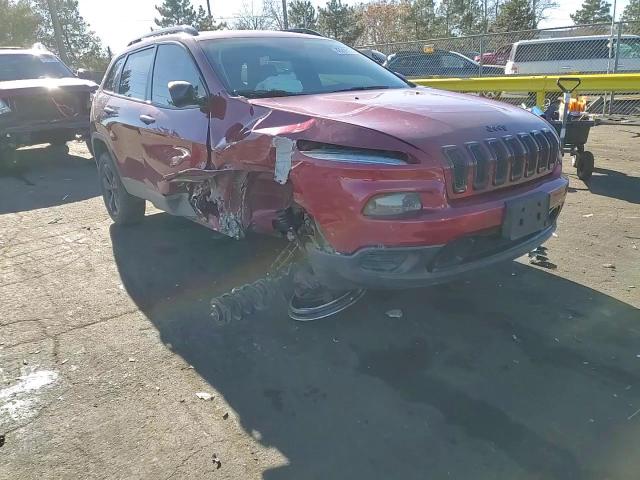 2016 Jeep Grand Cherokee - Image 11