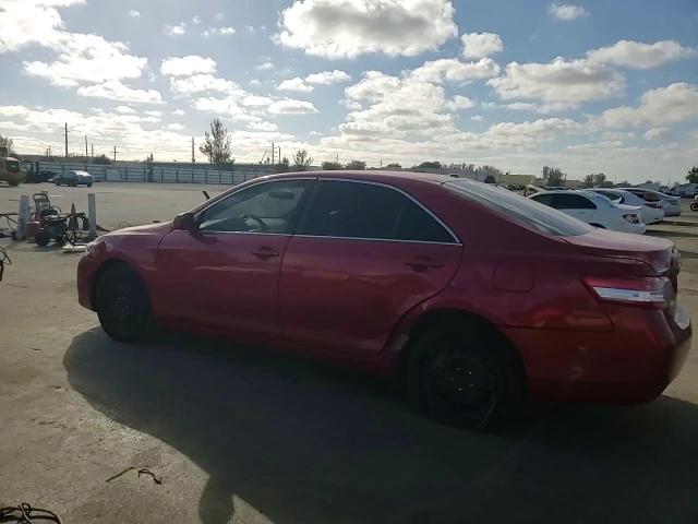2010 Toyota Camry - Image 11