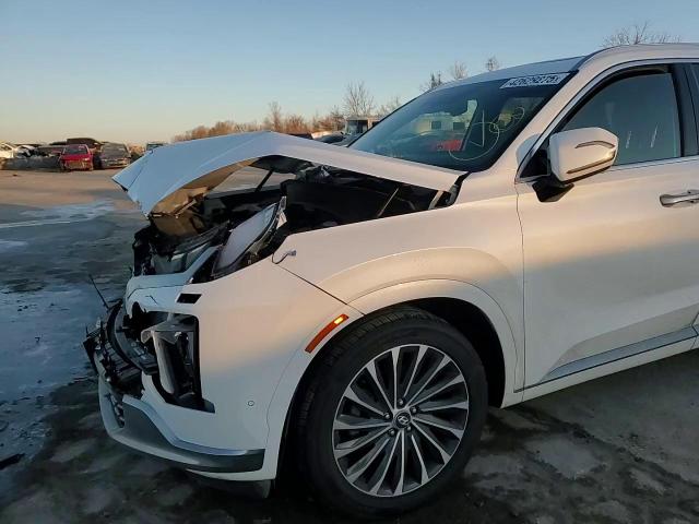 2023 Hyundai Palisade - Image 12