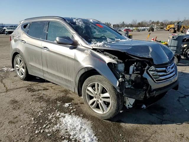 2014 Hyundai Santa Fe - Image 12