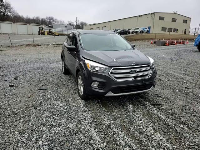 2019 Ford Escape - Image 12