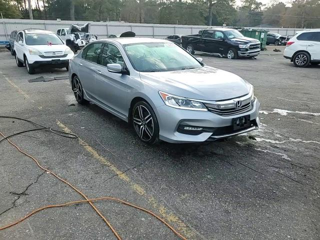 2017 Honda Accord - Image 13