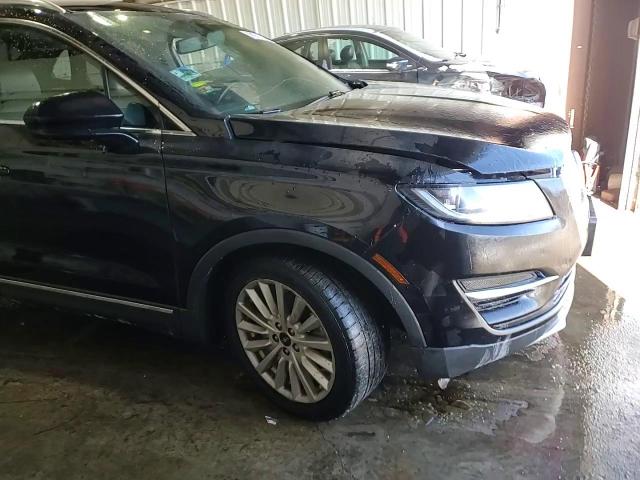 2019 Lincoln MKZ - Image 14