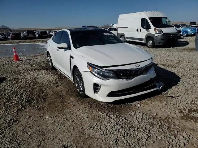2016 Kia Optima - Image 13