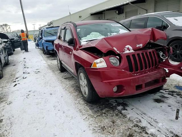2010 Jeep Compass - Image 11
