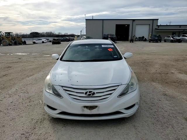 2013 Hyundai Sonata - Image 11