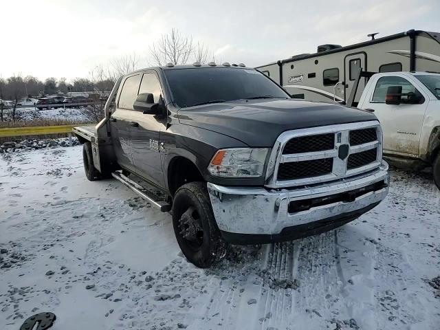 2016 RAM 3500 - Image 13