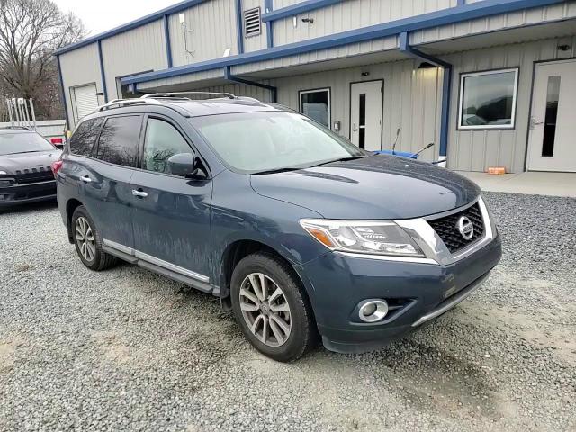 2013 Nissan Pathfinder - Image 12