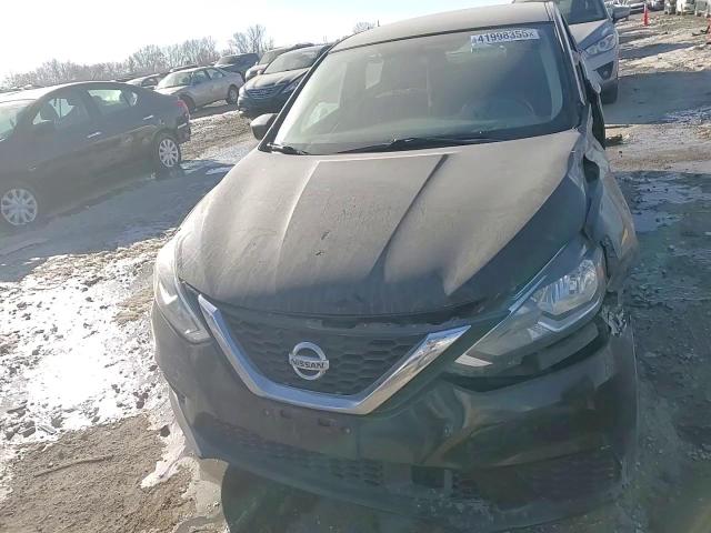 2019 Nissan Sentra - Image 10
