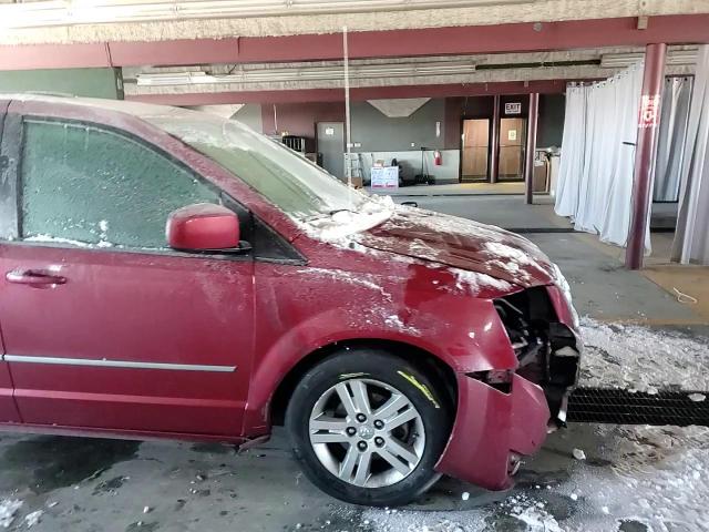 2010 Dodge Caravan - Image 12
