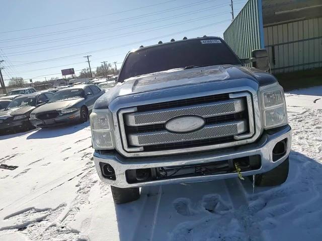 2011 Ford F250 - Image 10
