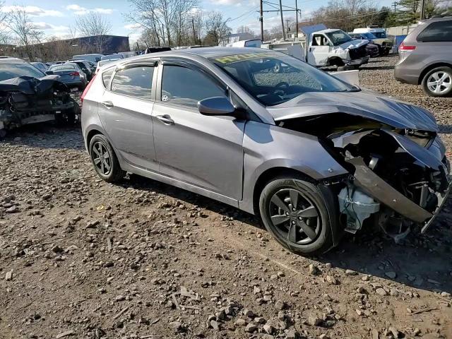 2016 Hyundai Accent - Image 11