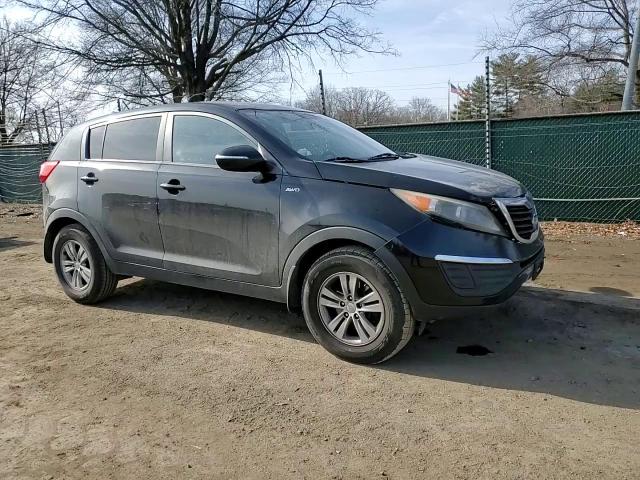 2011 Kia Sportage - Image 12
