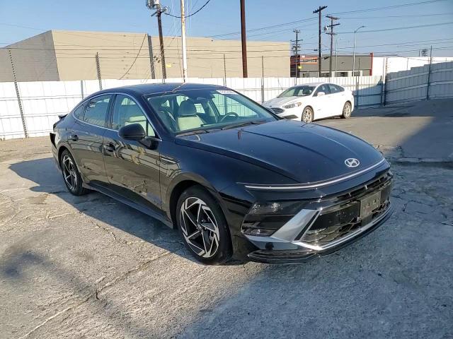 2024 Hyundai Sonata - Image 10