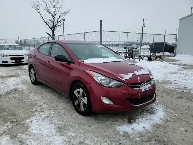 2013 Hyundai Elantra - Image 10