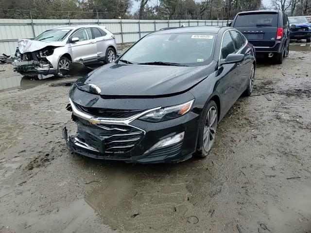2022 Chevrolet Malibu - Image 11
