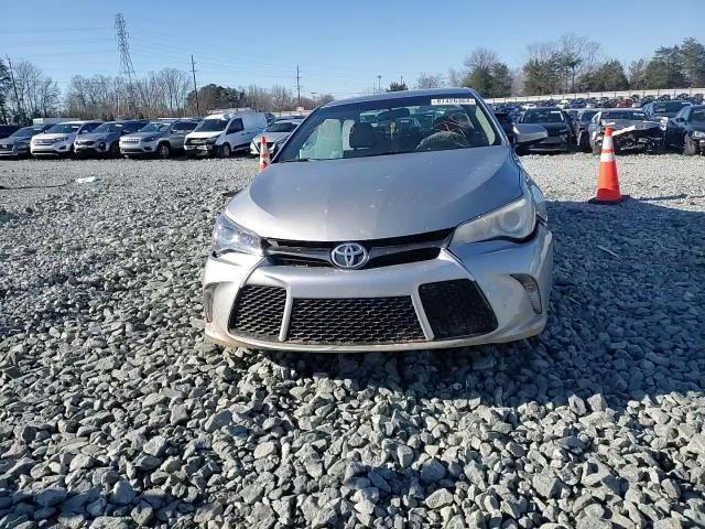 2017 Toyota Camry - Image 11