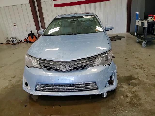 2012 Toyota Camry - Image 11