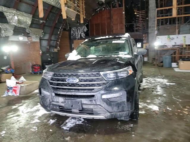 2020 Ford Explorer - Image 11