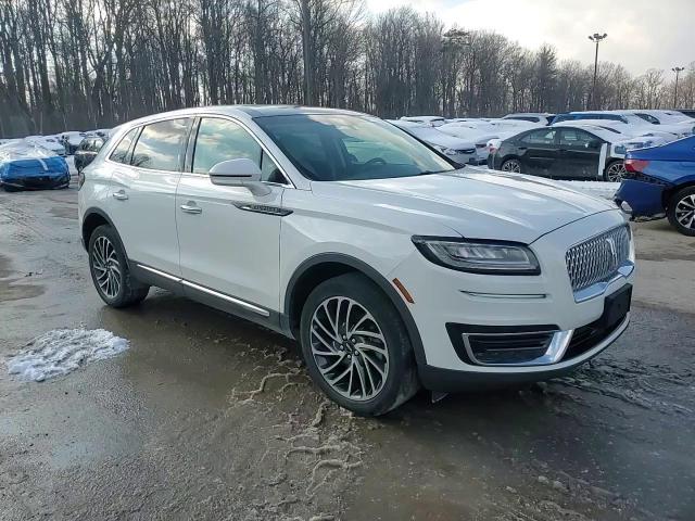 2020 Lincoln Nautilus - Image 14