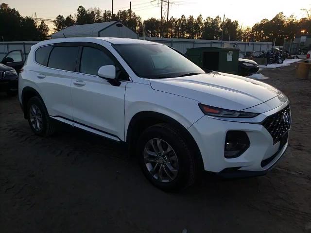 2019 Hyundai Santa Fe - Image 12