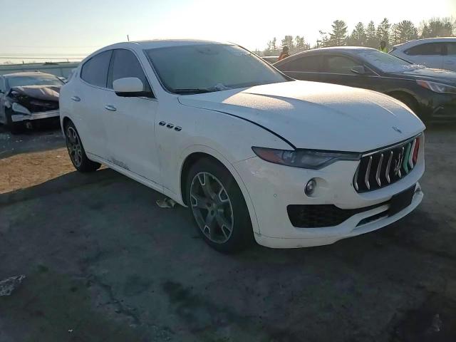 2019 Maserati Levante - Image 12