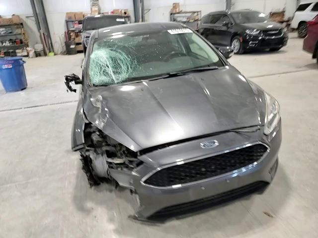 2017 Ford Focus - Image 10